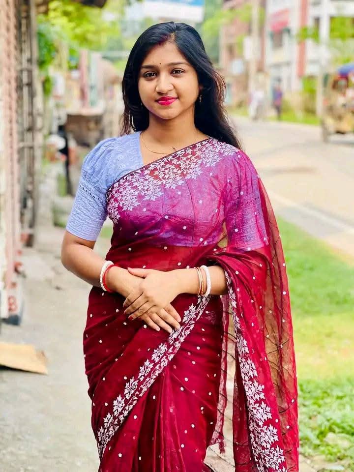 হাফ সিল্ক বল্ক্ প্রিন্ট শাড়ি